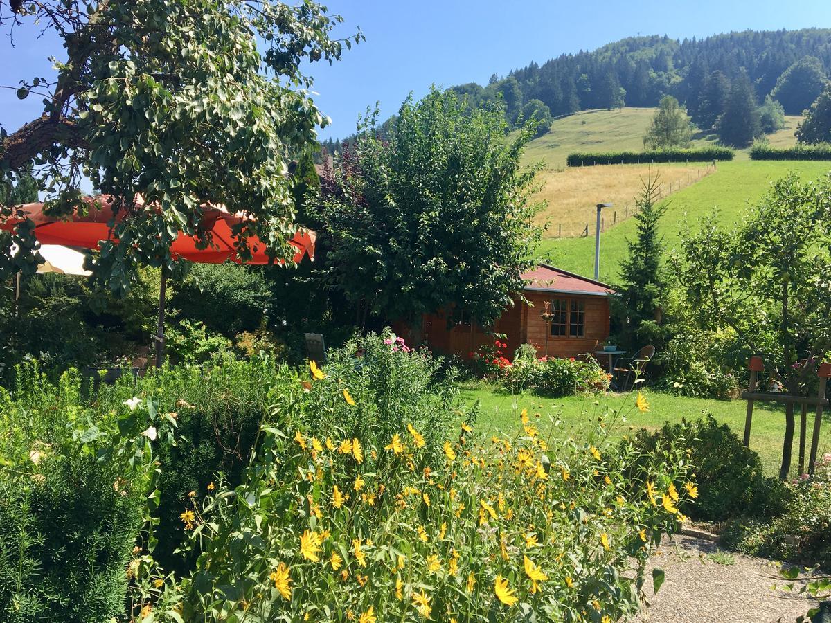 Sonnenhof - Ferienwohnung Oberstaufen Exterior foto